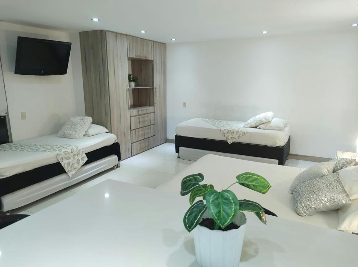 Апартаменты Edificio La Frontera Loft Медельин Экстерьер фото