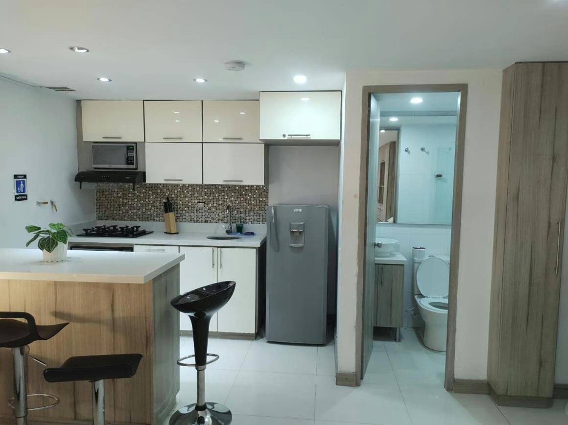 Апартаменты Edificio La Frontera Loft Медельин Экстерьер фото